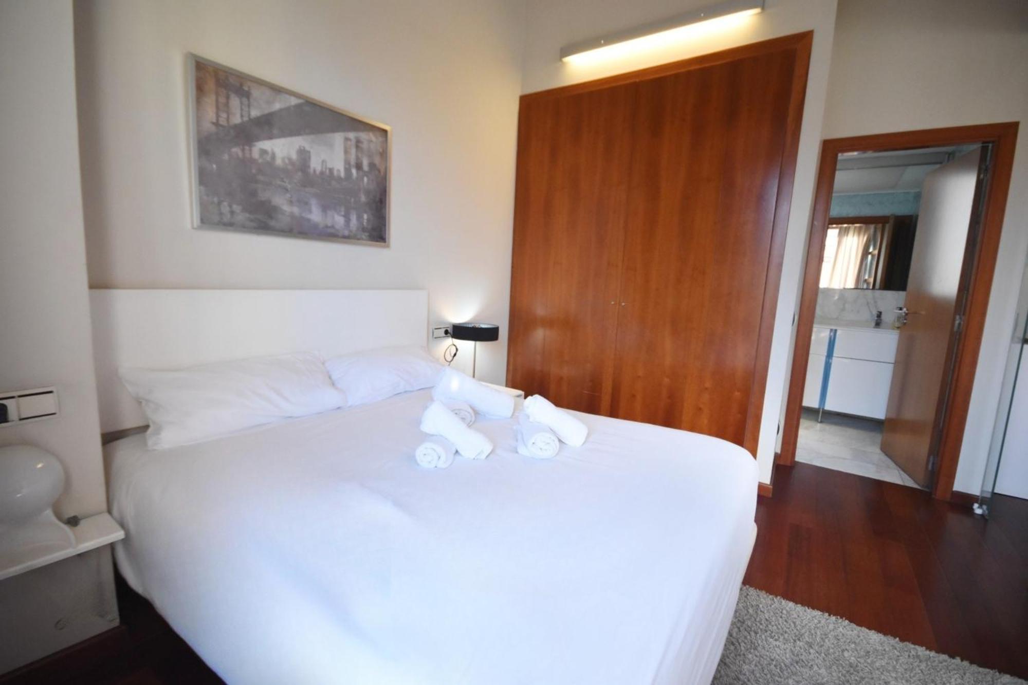 Precioso Apartamento En La Plaza Del Tossal Valencia Exterior photo